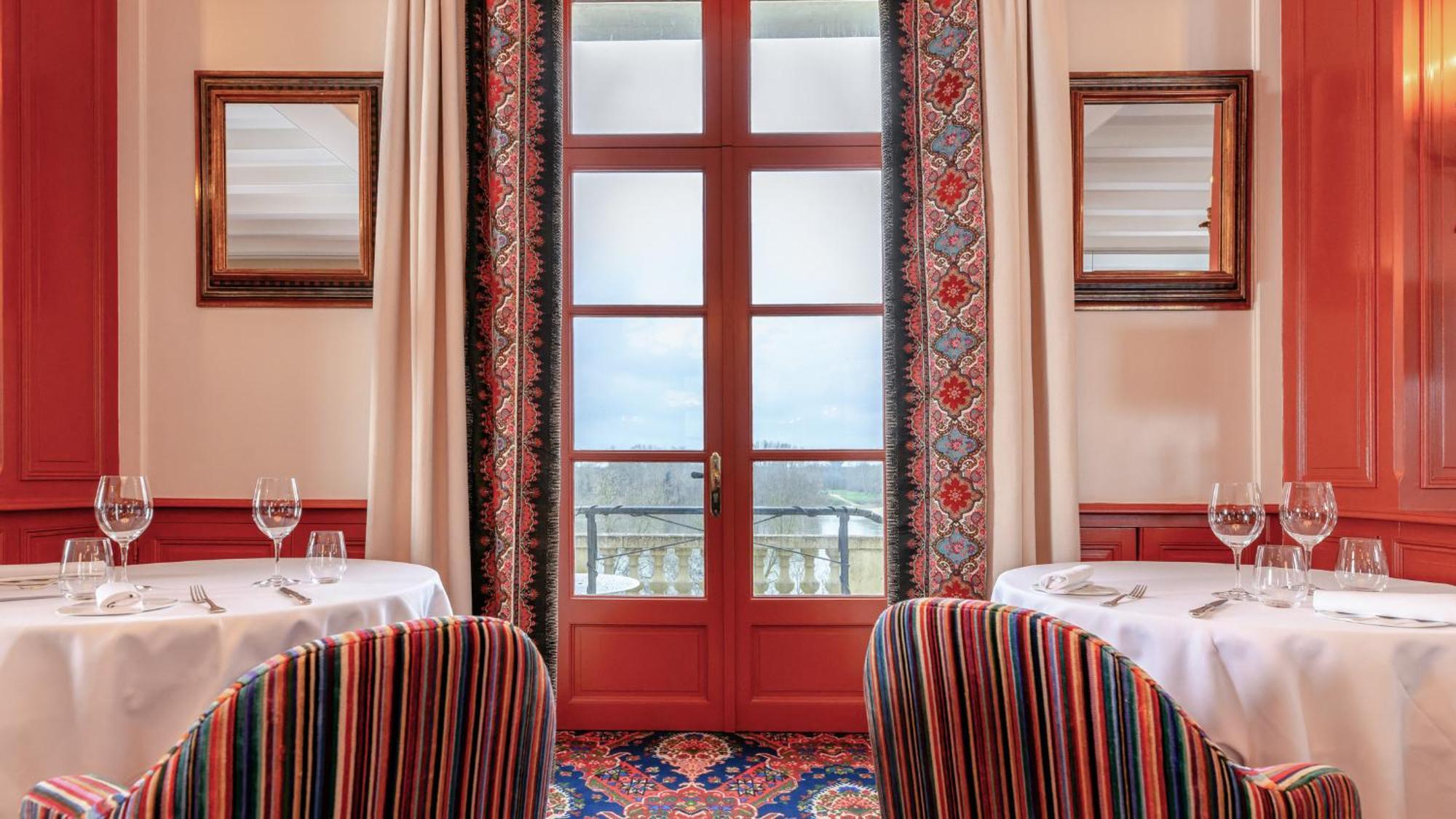 Hotel Les Hautes Roches Rochecorbon Exterior photo