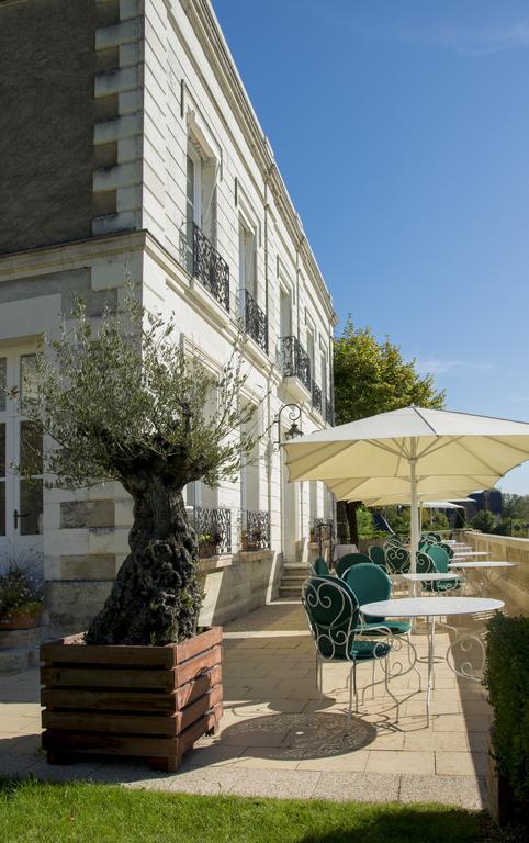 Hotel Les Hautes Roches Rochecorbon Exterior photo